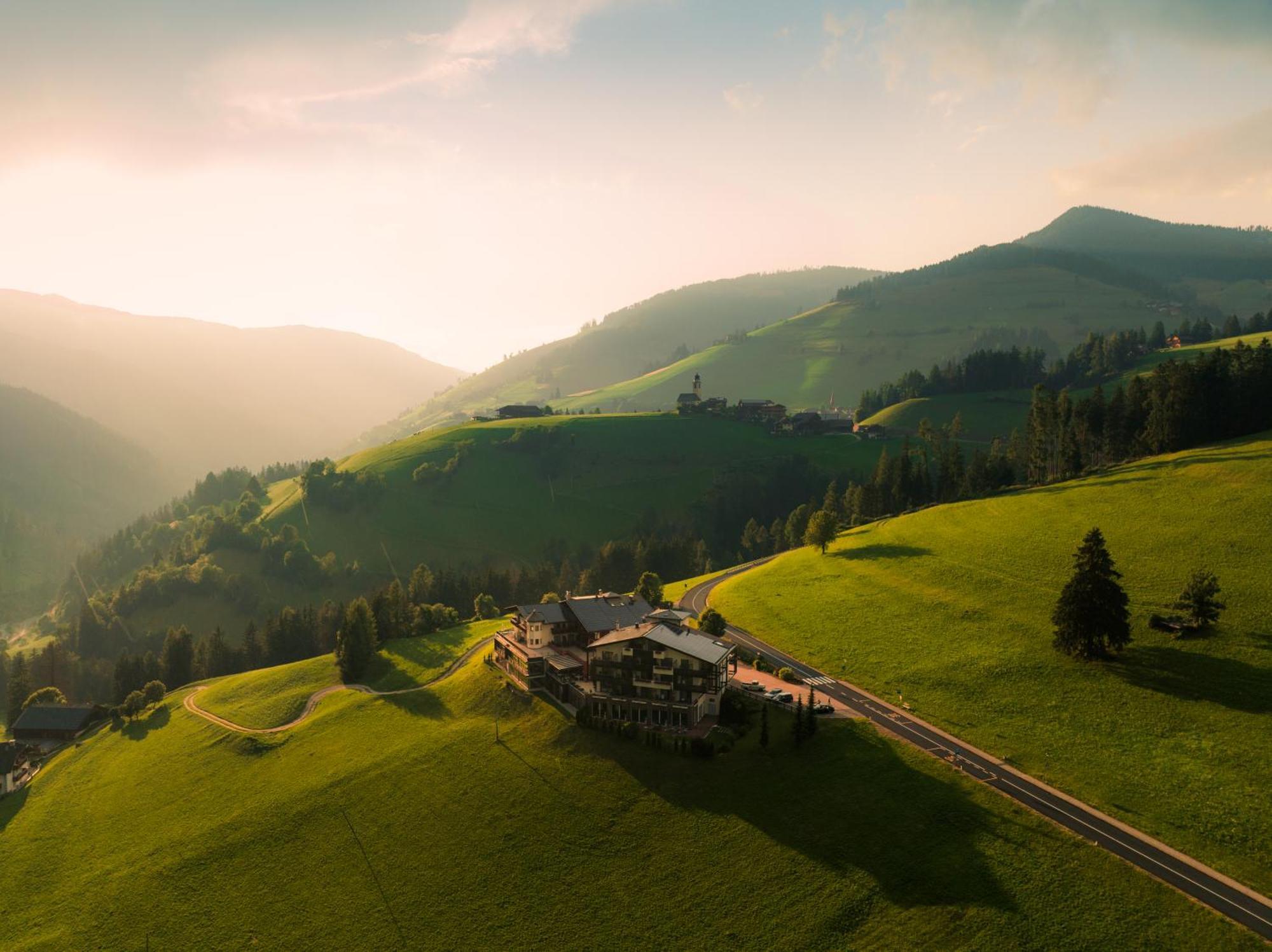 Bella Vista Hotel Emma San Vigilio Di Marebbe Dış mekan fotoğraf